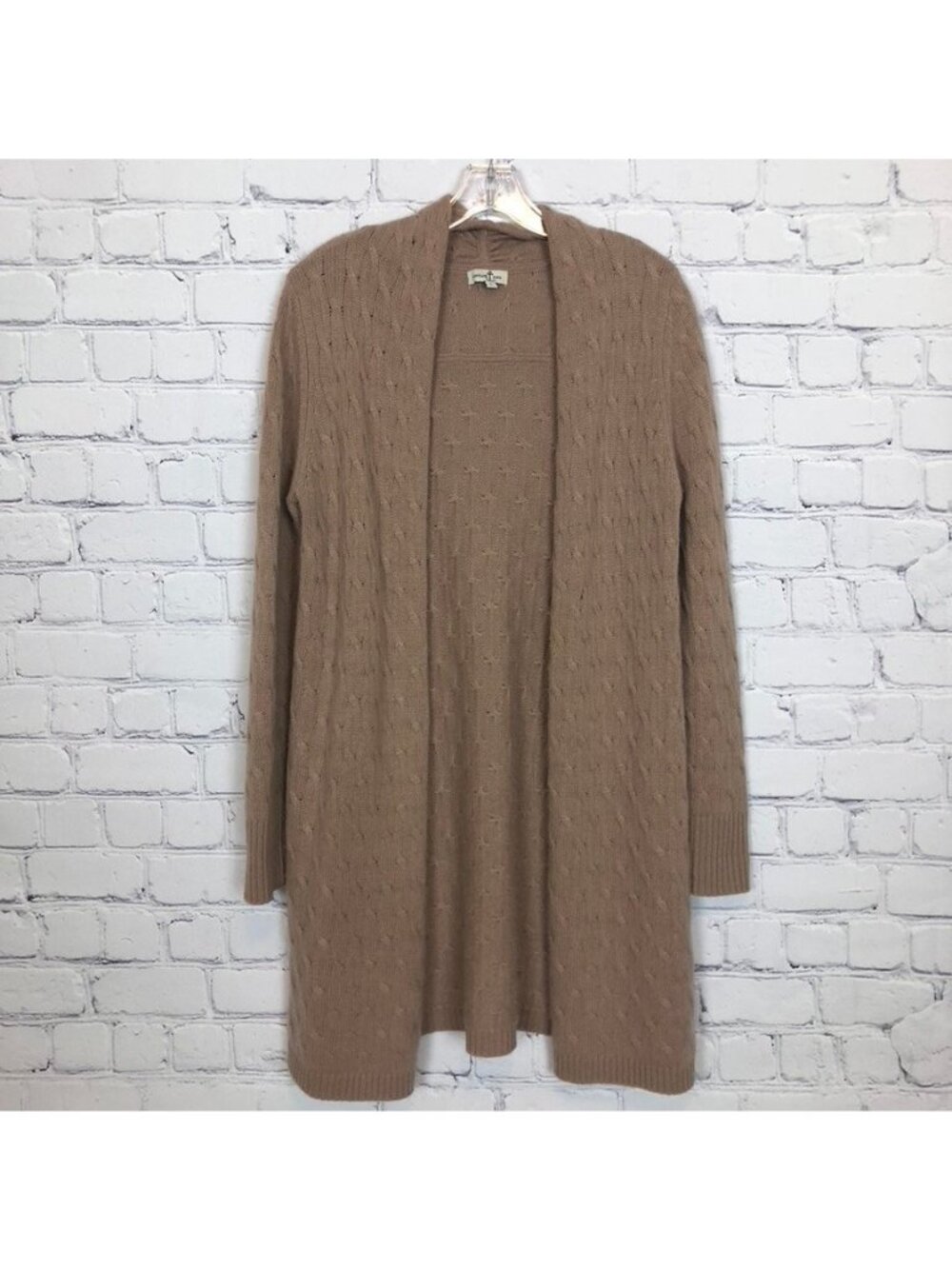 Cortland Park 100% Cashmere Cardigan Sweater Size S Tan Cable Knit